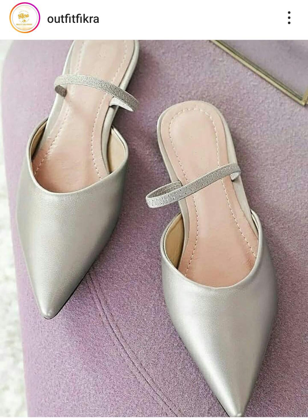 SHINE FLAT PUMPY((More Rs 600 Discount Buy Any 2 Design. You can Message us on Instagram & What's App for any information))