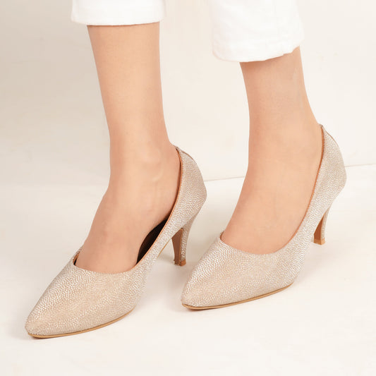 XP Gilt Heel(More Rs 600 Discount Buy Any 2 Design. You can Message us on Instagram & What's App for any information)