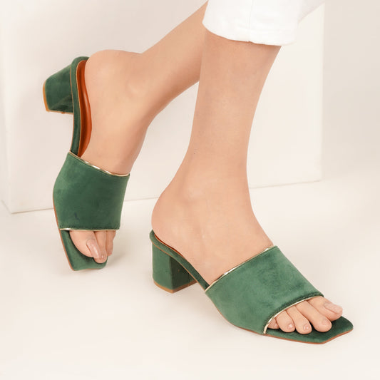 PP Valvet Heel (More Rs 600 Discount Buy Any 2 Design. You can Message us on Instagram & What's App for any information)