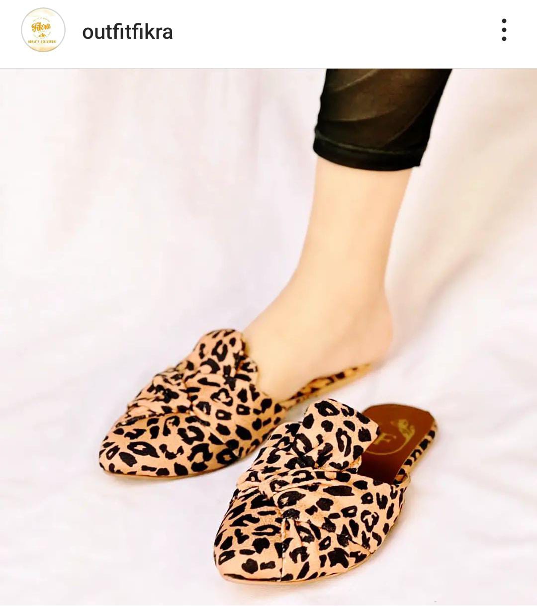 FOLD PUMPY FLAT ((More Rs 500 Discount Buy Any 2 Design. You can Message us on Instagram & What's App for any information)