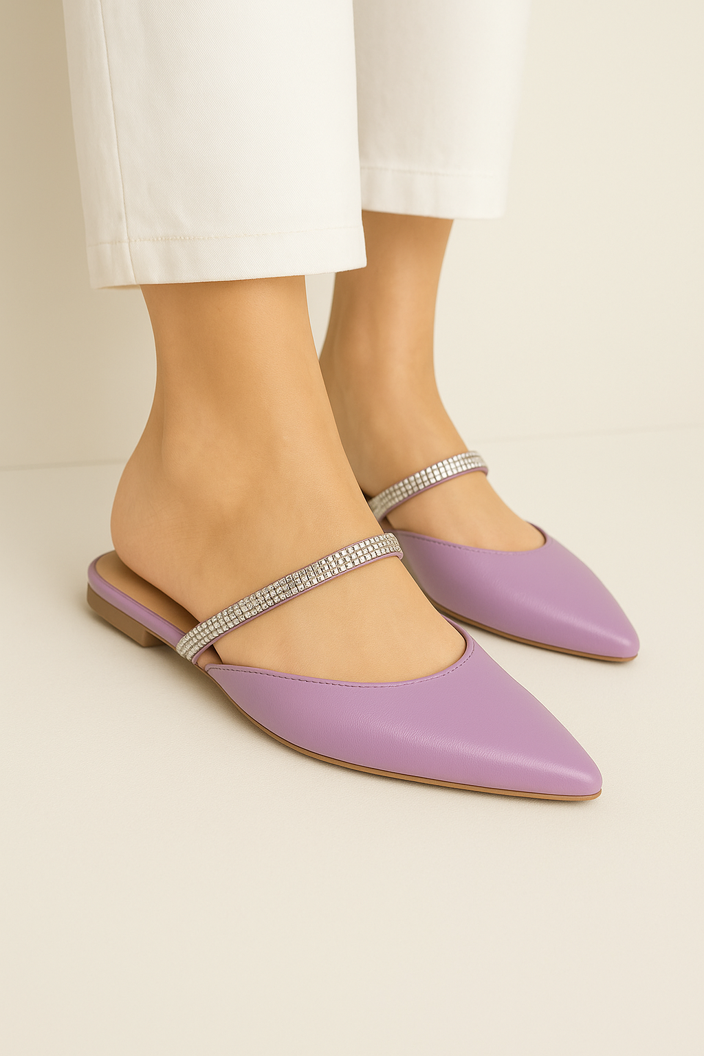 CLASSIC FLAT PUMPY  (More Rs 300 Discount Buy Any 2 Design. You can Message us on Instagram & What's App for any information)