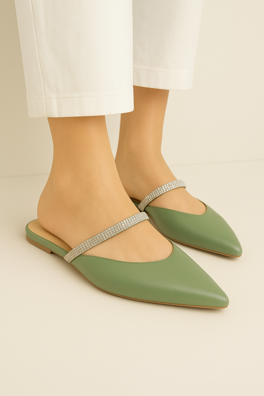 CLASSIC FLAT PUMPY  (More Rs 300 Discount Buy Any 2 Design. You can Message us on Instagram & What's App for any information)