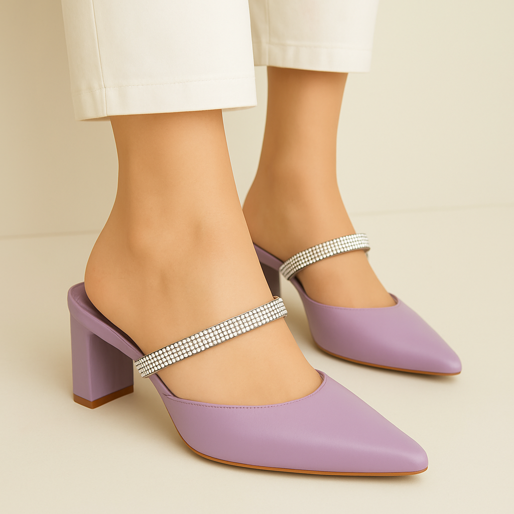 CLASSIC HEEL (3") (More Rs 600 Discount Buy Any 2 Design. You can Message us on Instagram & What's App for any information)